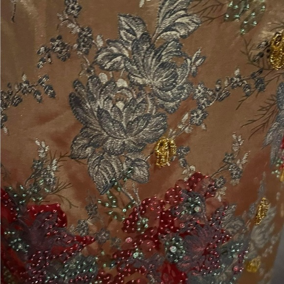 VIE by Victoria Royal- 2 piece set - size 14- wedding/formal attire - Picture 4 of 15